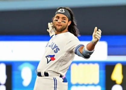 Toronto Blue Jays shortstop Bo Bichette #mlb #bluejays