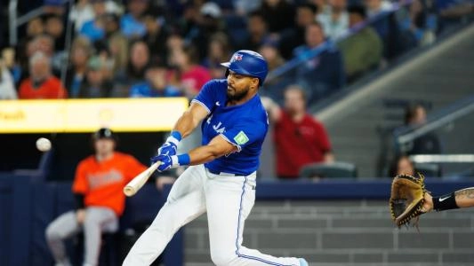 Blue Jays Anthony Santander out with an injury against the Mairners ##bluejays #mlb Blue Jays Anthony Santander out with an injury against the Mairners ##bluejays #mlb