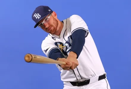 Former Blue Jays catcher Danny Jansen shows out against his former team #bluejays #mlb