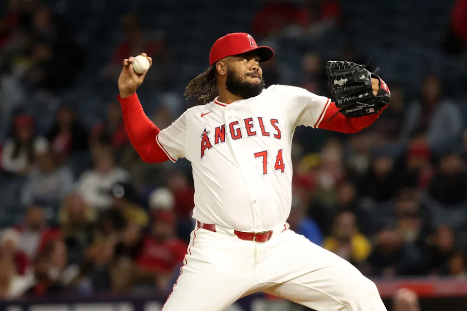 Los Angeles Angels relief pitcher Kenley Jansen (74).Kiyoshi Mio-Imagn Images
