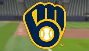 Brewers' Sal Frelick remains out of lineup with knee issue but says he should return later this week | Brewers