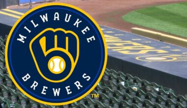 White Sox begin 3-game series at home against the Marlins | Brewers