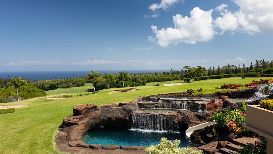 710 Mokuleia Place yard