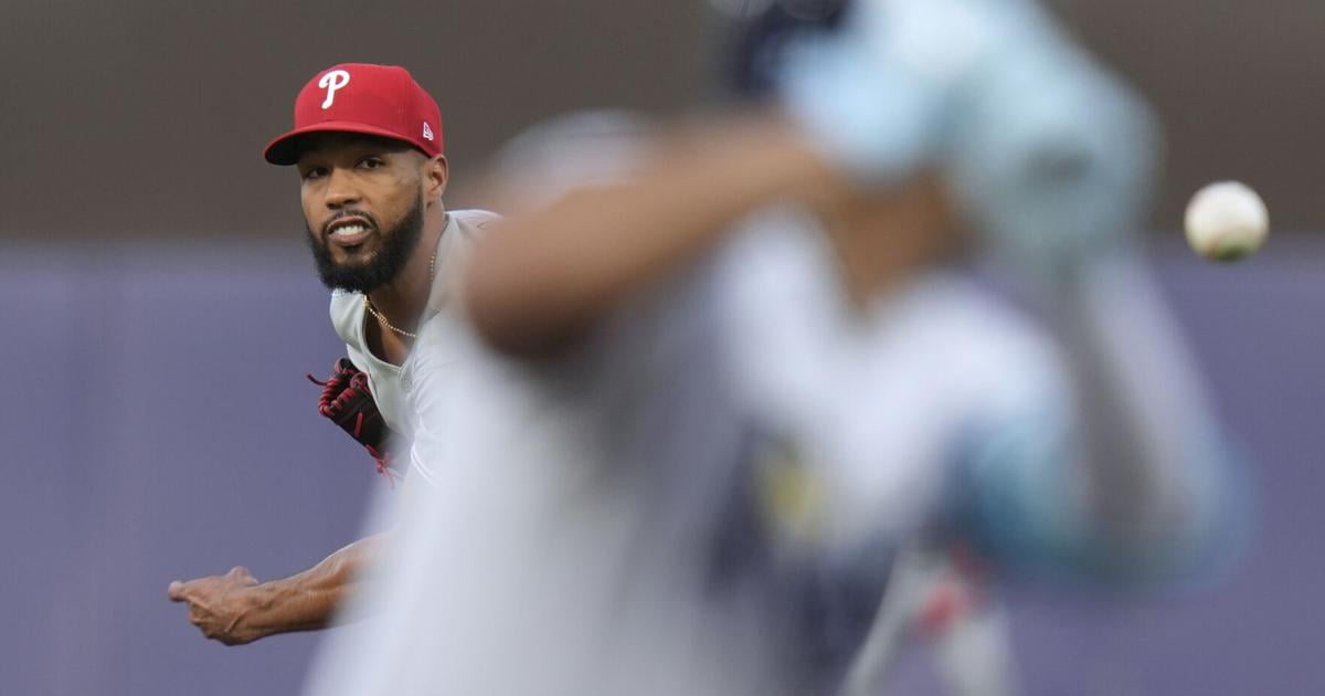 Sánchez allows 1 hit, Turner, Stott and Harper combine for 6 RBIs in Phillies 7-0 win over Rays | MLB