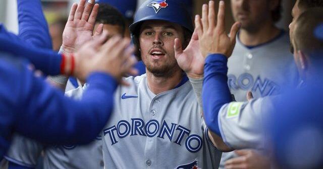 Addison Barger has 3 doubles to help the Blue Jays beat the Mariners 6-3 | National Sports