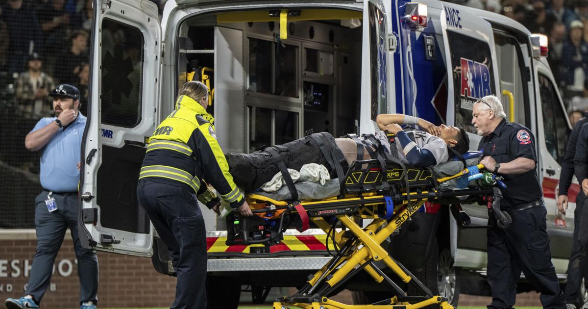 Yankees 3B Oswaldo Cabrera leaves game vs. Mariners in ambulance following awkward home plate slide | National Sports