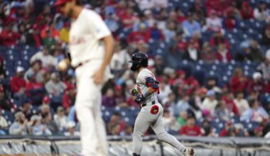 Feisty Cardinals thunder back to clobber Phillies 14-7 in nightcap, split doubleheader