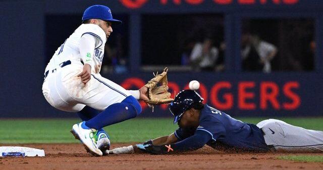 Alejandro Kirk's three-run homer powers Blue Jays past Rays 3-1 | National Sports