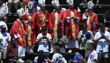 White Sox to unveil a graphic installation honoring Pope Leo XIV | National News