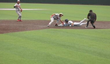 Lake edged by McKinney North: Broncos bow out of playoffs with 2-1 loss to Bulldogs | Sports