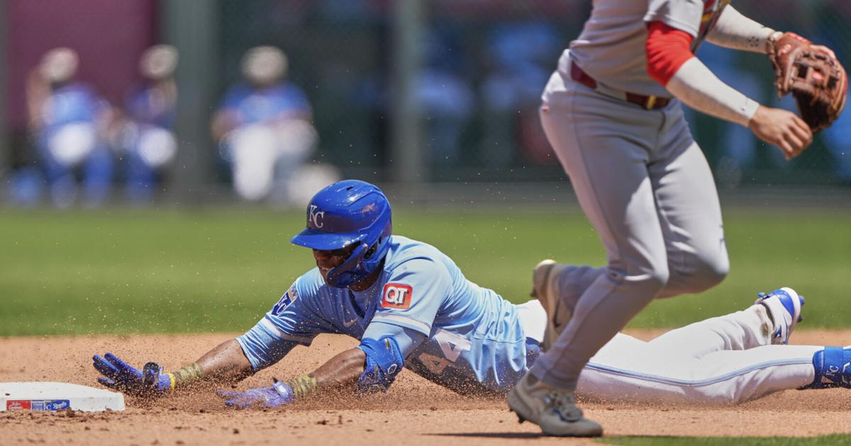 Cardinals drop series finale vs. Royals to close road trip