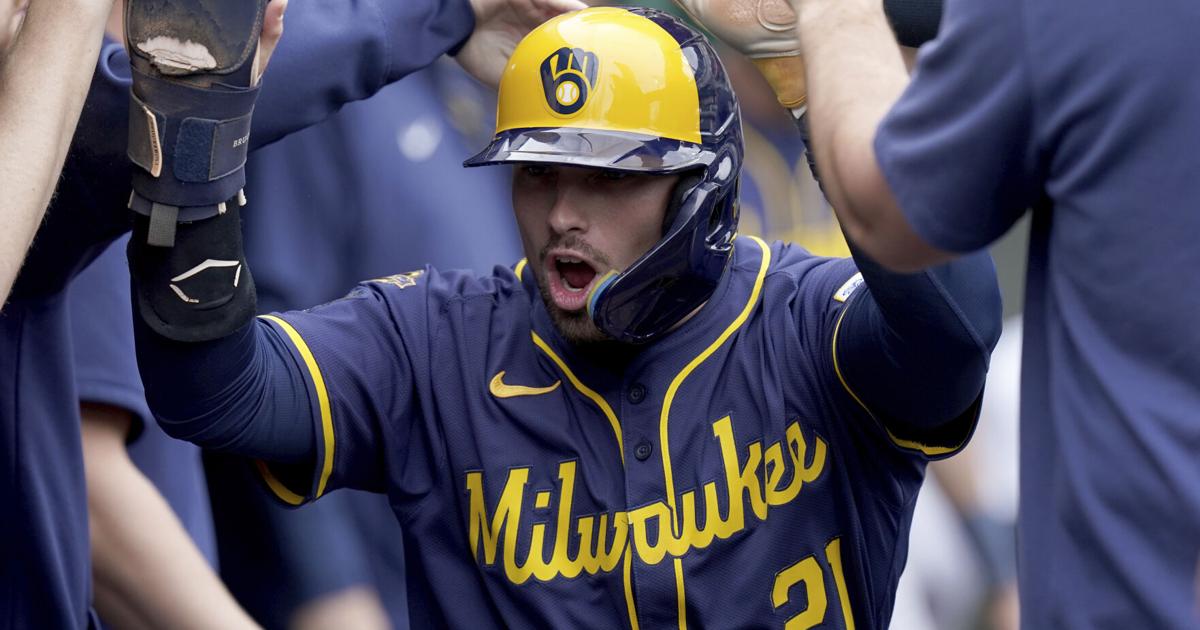 Durbin and Turang hit back-to-back doubles in the 8th to help the Brewers top the Pirates | National Sports