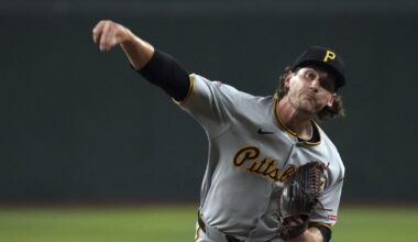 Pirates right-hander Braxton Ashcraft pitches 3 scoreless innings in his major league debut | MLB