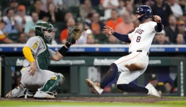 Astros rally in 7th inning to defeat Athletics | MLB