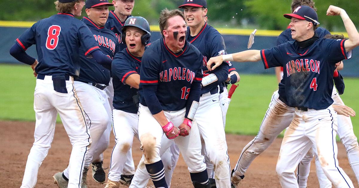 Hershberger delivers walk-off hit to lift Napoleon baseball over Wauseon in Division IV district semifinal |