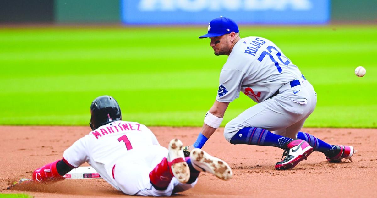 Martínez hits 3-run HR as Guardians rally past Dodgers | Sports