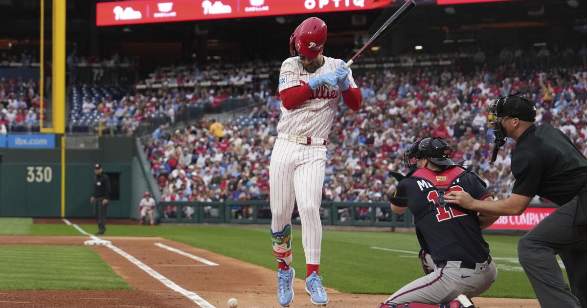 Phillies slugger Bryce Harper remains day-to-day with bruised right elbow | MLB