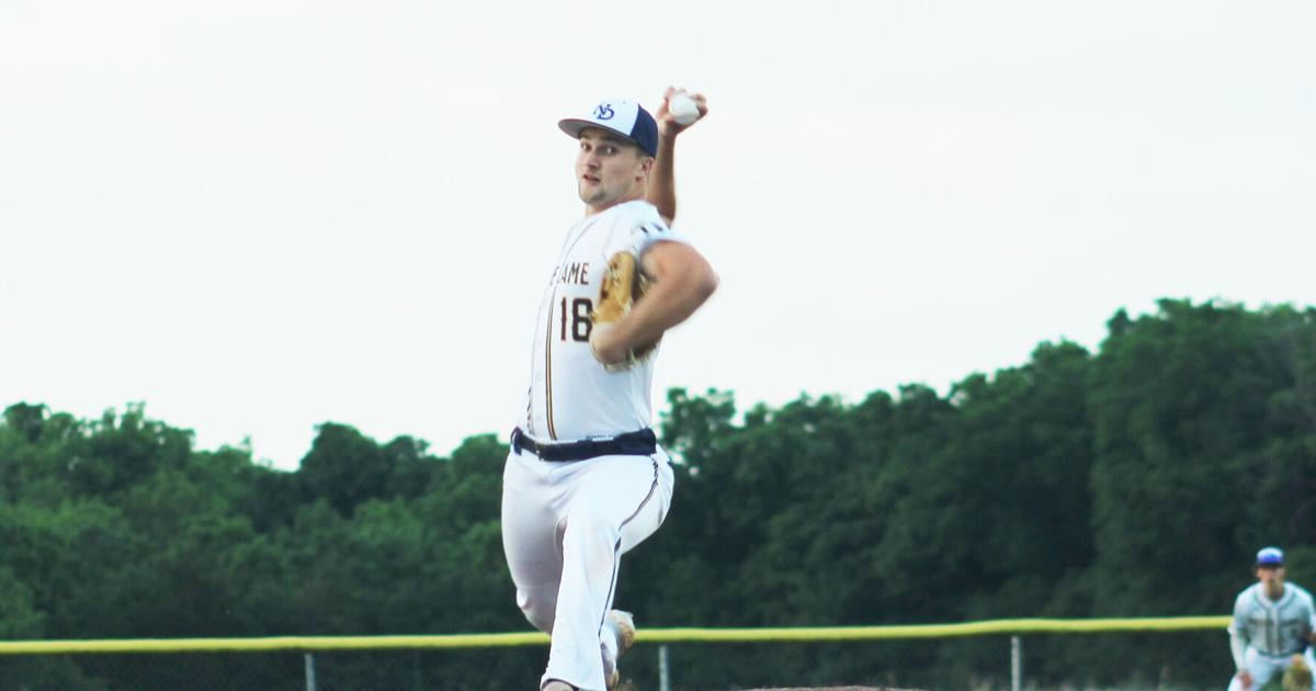 Notre Dame walks past Central Lee | The Hawk Eye - Burlington, Iowa