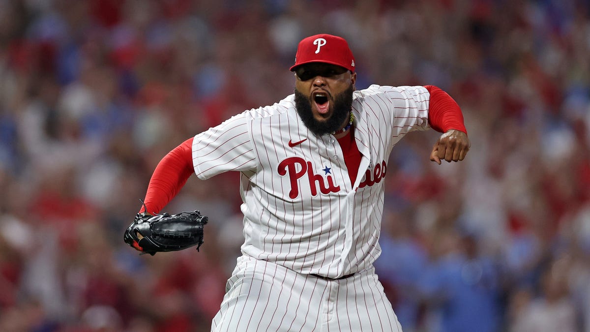 How many teams are in postseason?