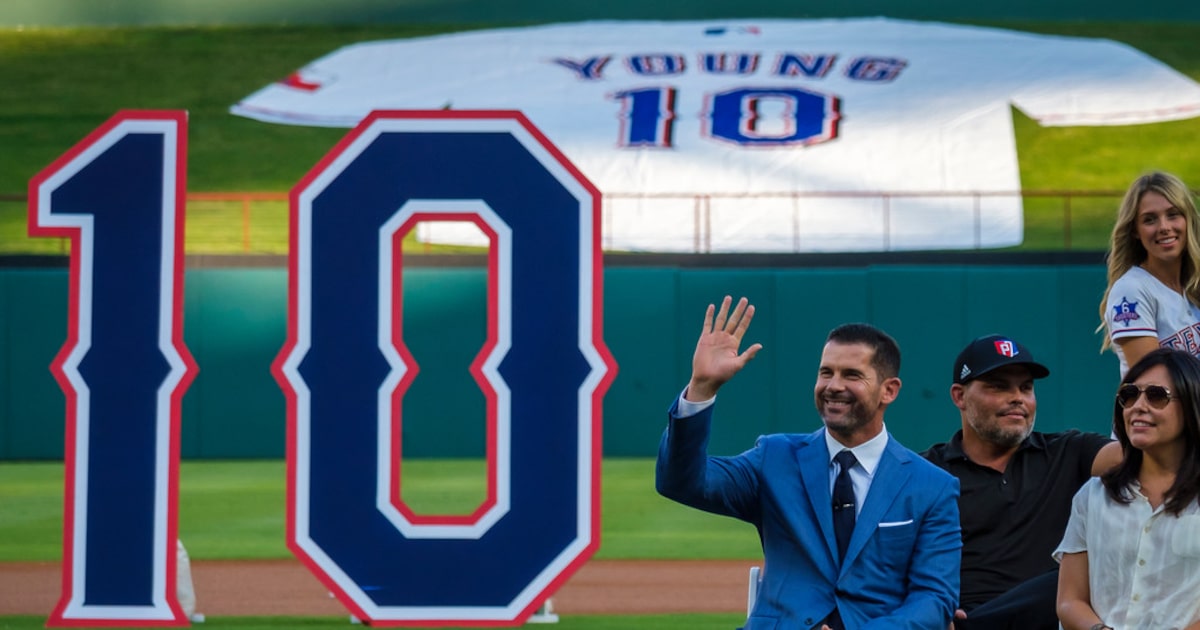 When did Michael Young know the 2010-11 Texas Rangers were special?