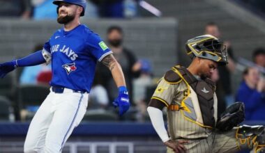 Blue Jays stick with it in 14-0 rout of Padres