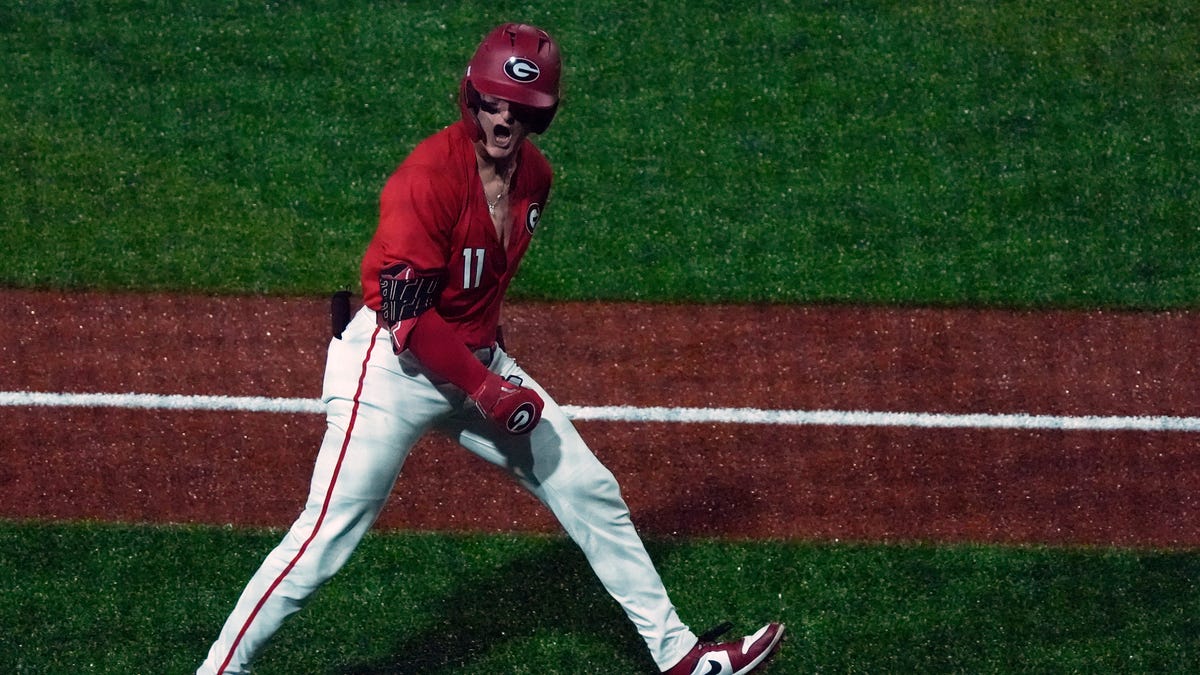 College baseball's 10 teams with the most home runs