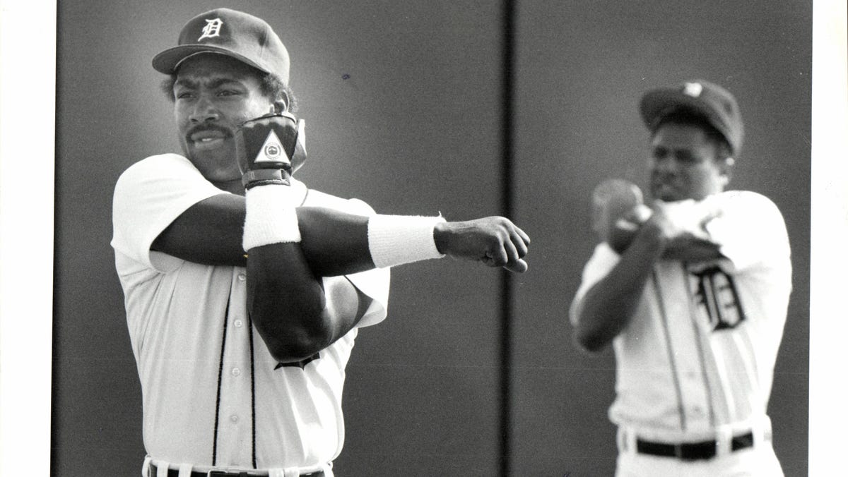 Why Chet Lemon's family has unique request for Detroit Tiger's service