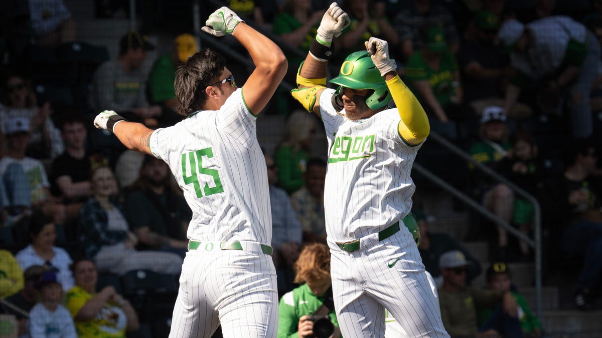 Oregon and UCLA baseball are trying to host an NCAA regional in 2025