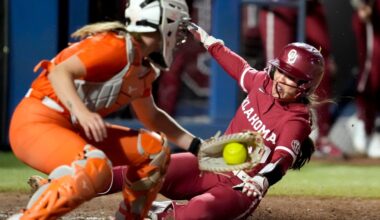 NCAA softball tournament bracket predictions: Seeds, hosts projections