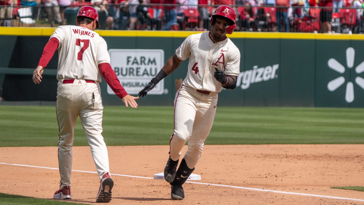 Arkansas baseball vs LSU live score updates, game highlights, TV channel