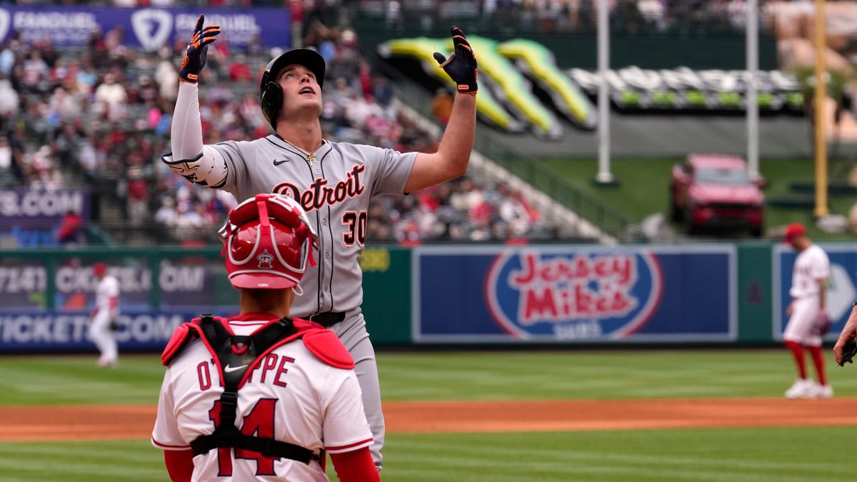 Detroit Tigers overwhelm Los Angeles Angels with offensive outburst, take three of four
