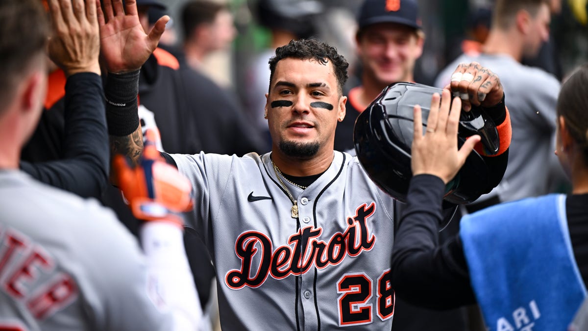 Tigers hit new heights atop AL standings