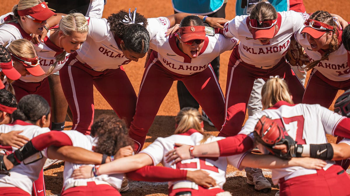 NCAA softball tournament bracket winners, losers and snubs