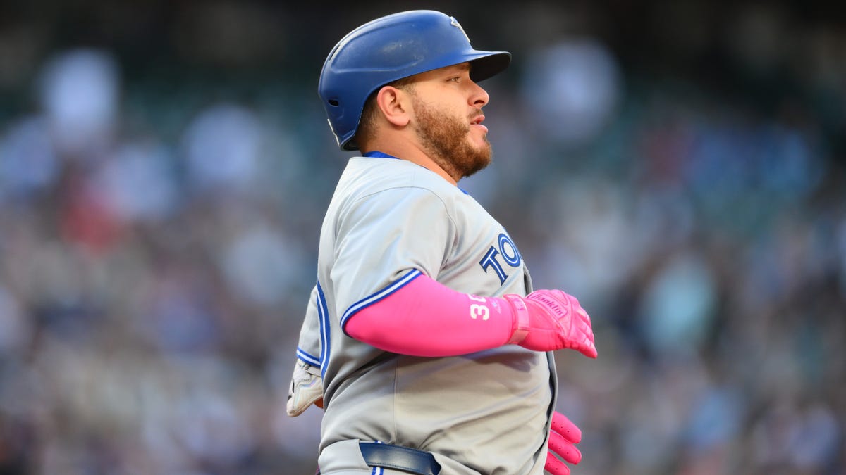 Blue Jays at Mariners odds, picks and predictions