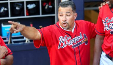 Rafael Furcal facing felony battery charge for throwing rocks at man