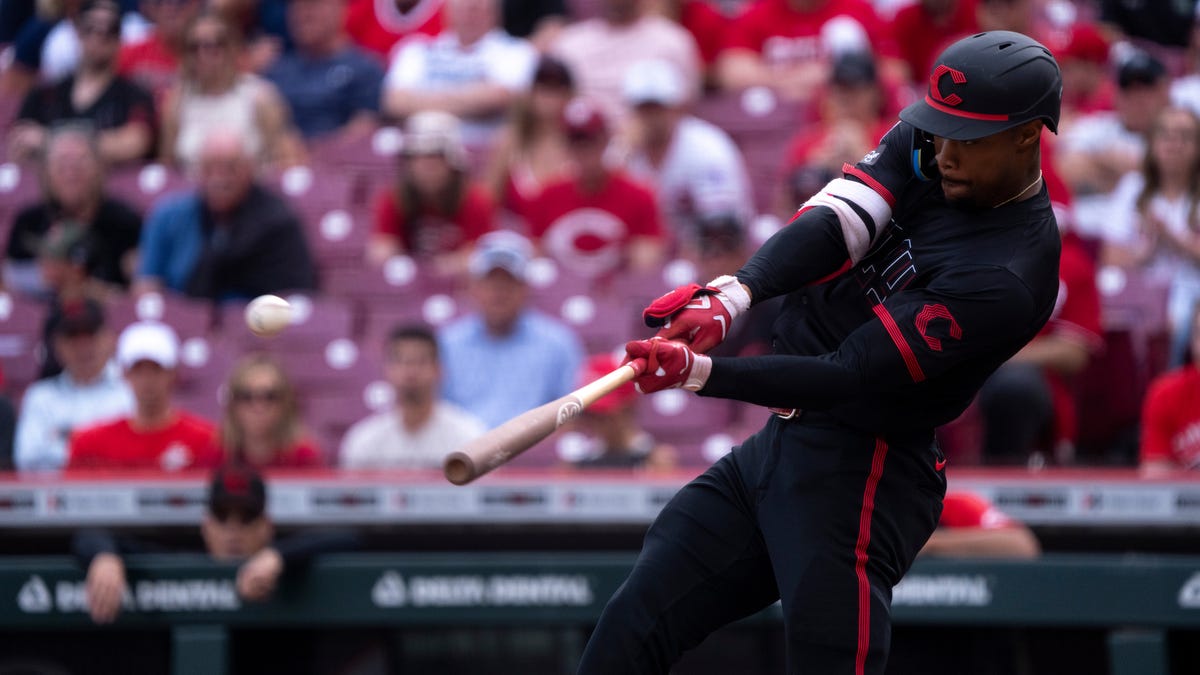 Cincinnati Reds pitchers hold up to protect win against Cleveland Guardians