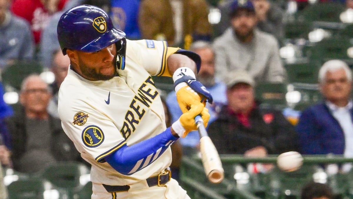 Brewers at Pirates odds, picks and predictions