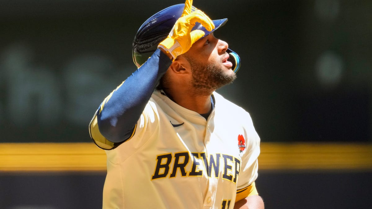 Brewers vs Red Sox score, live game updates, highlights