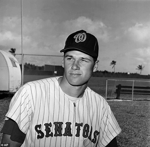 Tom Brown, a two-sport star that played for the Washington Senators and Green Bay Packers, has died at the age of 84