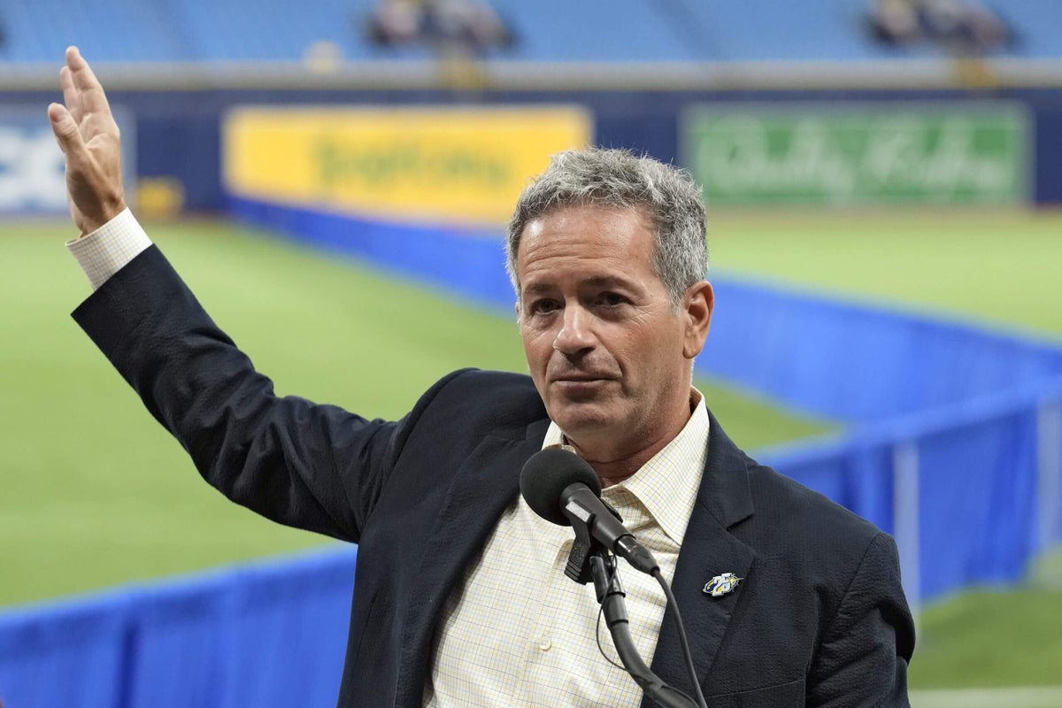 MLB commissioner, several owners pressuring Stu Sternberg to sell Rays as buyers eye team