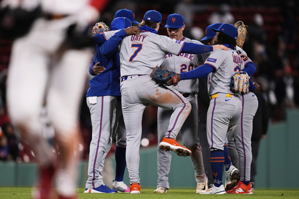 Mets snap 3-game skid with 5-1 win over Red Sox