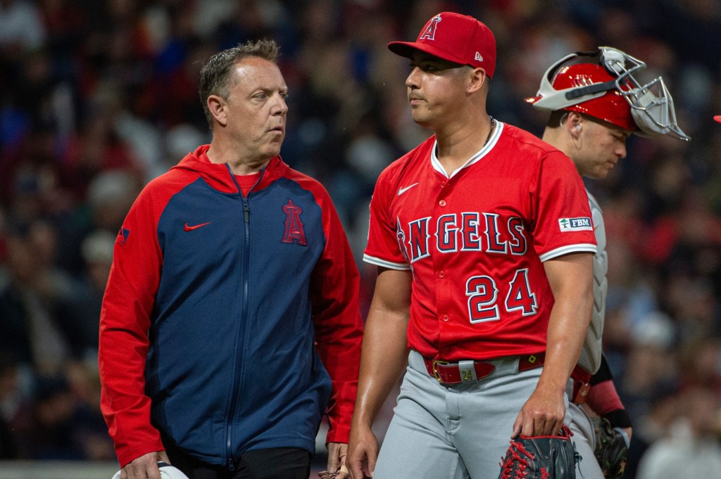 Mike Trout returns and Robert Stephenson exits as Angels snap losing streak – Orange County Register