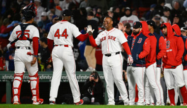 Red Sox Play Complete Game, Beat Mets In Series Opener