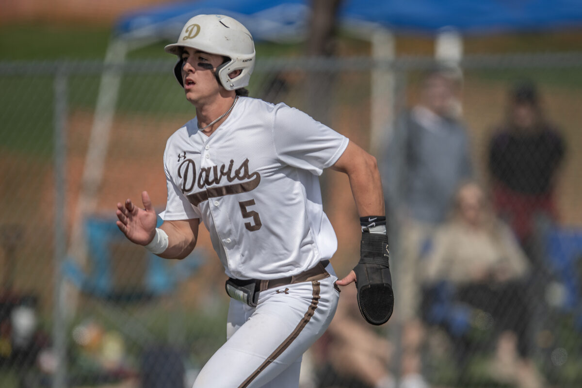 Prep baseball playoffs: Weaver, Talbot deliver late; No. 3 Davis checks into 6A semifinals | News, Sports, Jobs