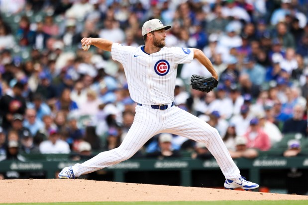 Chicago Cubs pitcher Colin Rea (53) pitches in the second inning against the Chicago White Sox at Wrigley Field on Sunday, May 18, 2025. (Eileen T. Meslar/Chicago Tribune)