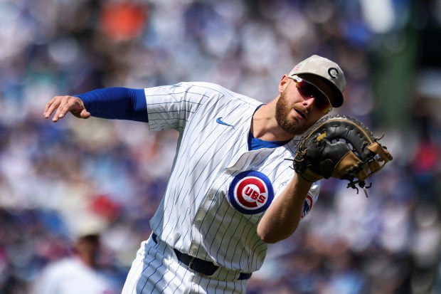 Chicago Cubs first baseman Michael Busch (29) catches a pop-up in the sixth inning against the Chicago White Sox at Wrigley Field on Sunday, May 18, 2025. (Eileen T. Meslar/Chicago Tribune)