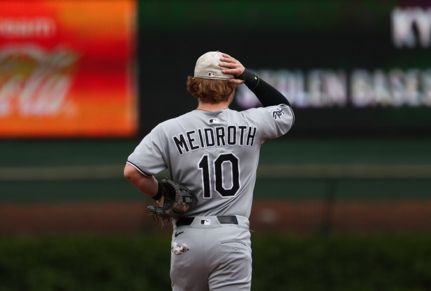 White Sox shortstop Chase Meidroth adjusts his cap in the first inning against the Cubs on May 17, 2025, at Wrigley Field. (John J. Kim/Chicago Tribune)