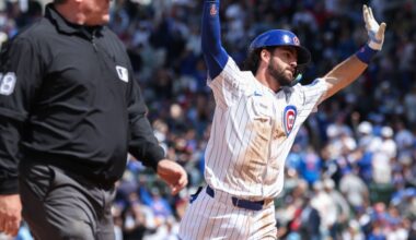 Cubs let White Sox self-destruct again in Game 2