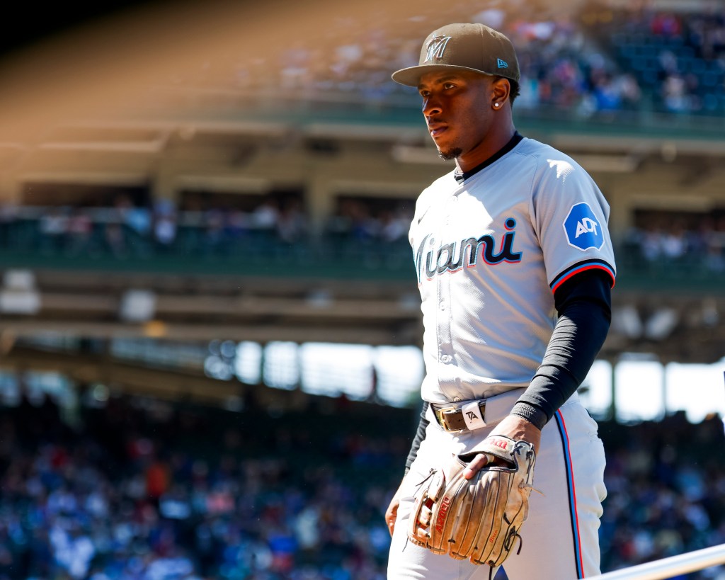 Former White Sox player Tim Anderson sells Flossmoor home