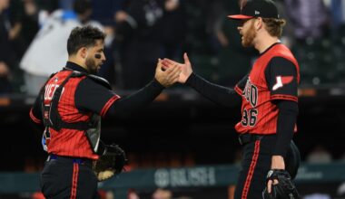 Chicago White Sox beat Texas Rangers 4-1 behind Sean Burke